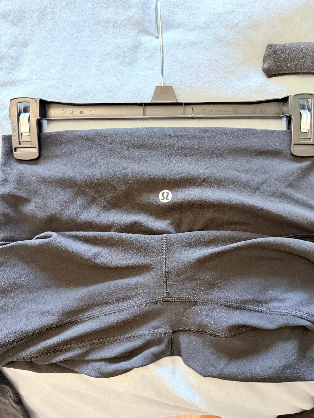 lululemon athletic Black Cropped Leggings - Comfortable Active Bottoms